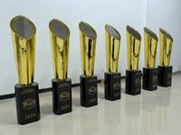 Trophée personnalisé NCAA 2026 Championnat Universitaire de Rugby en ABS durable, 38 pouces de haut, gravé au laser, transfert thermique
