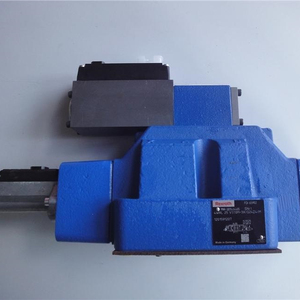 Válvula Direccional Proporcional 4WRL 25 V370M-3X/G24Z4/M 0811404405, Hidráulica, Ajustable, Proporcional - Product Image 1