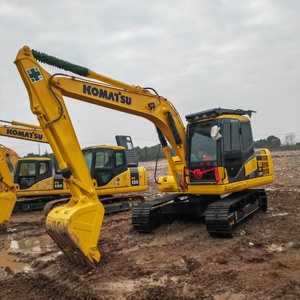 Excavatrice sur chenilles Komatsu PC130 d'occasion du Japon, 13 tonnes, compacte, moyenne, durable, à faible consommation de carburant, machinerie de terrassement japonaise - Product Image 1