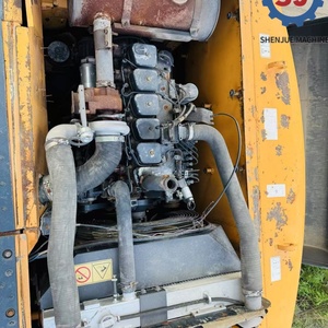 Excavatrice sur pneus Hyundai 210W-9T d'occasion à vendre, faible nombre d'heures, garantie 1 an, moteur haute efficacité, pompe, engrenage 1,1m - Product Image 6