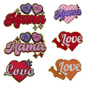 Patch thermocollant en chenille à bords pailletés colorés, grande taille, motif 'Mama love', pour la décoration de vêtements et sacs - Product Image 1
