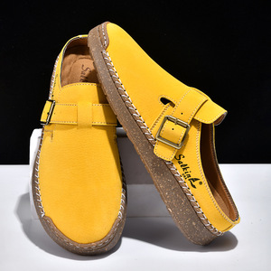 Adjustable Buckle <b>Men</b> <b>Clogs</b> Suede Casual Shoes Comfort Walking Shoes <b>Men</b> Sandals Hand Stitched Upper Suitable Outdoor Walking - Product Image 2