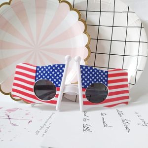 Lunettes de fête du 4 juillet américain très populaires – Ornements en plastique pour adultes et enfants, idéales pour la décoration de vos événements. - Product Image 5