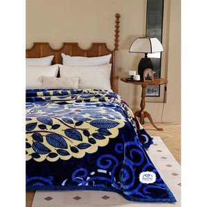 Diseños de estilo español Decorativo Cozy Fuzzy Raschel manta de tiro Manta cálida de peso pesado para dormitorio Manta de tiro - Product Image 3