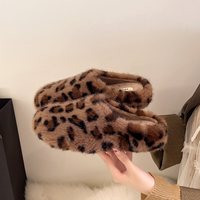 Pantoufles en fourrure en gros d'usine, logo personnalisé, pantoufles chaudes d'automne et d'hiver, vêtements d'extérieur pour femmes, pantoufles en coton, OEM ODM