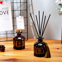 Diffuseur à bâtonnets en verre ambré de 50 ml pour huiles essentielles, parfum d'ambiance de luxe longue durée pour la maison, vente en gros