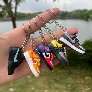 Llavero con Mosquetón <span class=keywords><strong>AF1</strong></span>, Serie G-Dragon Daisy, Molde Tridimensional Hueco para Zapatos, Diseño Duradero en Aleación Esmaltada - Product Image 1