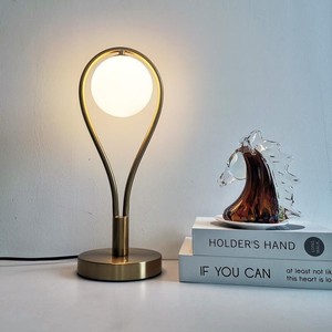 Lampe de table en verre moderne et simple, veilleuse de chevet pour chambre à coucher, décoration en fer forgé, vente aux enchères en ligne - Product Image 3