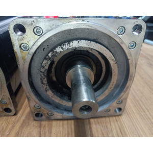 Moteur BSH1402P11A1A d'occasion en bon état - Product Image 3