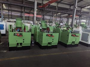 Hochleistungs-Kaltkopf maschine für SDS-Schrauben 1 Matrize 2 Blaskopf maschine - Product Image 5