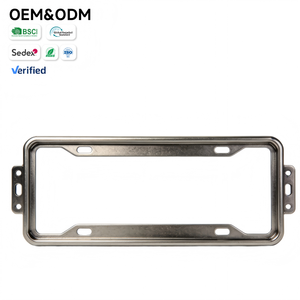 Cadre de plaque d'immatriculation personnalisé en acier inoxydable - Conception à fixation latérale pour utilisation universelle sur véhicule - Product Image 1