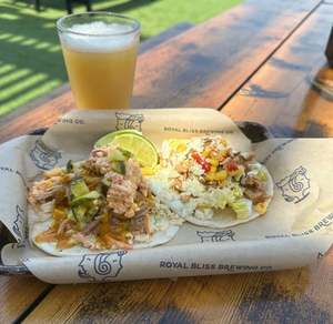 Top Fashion Popular Design Oilproof Custom Printed Food Wrapping Roll Grade Customized Grease Proof <b>Paper</b> - Product Image 4