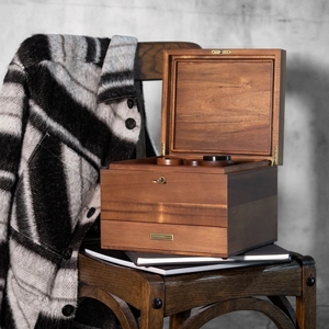 Souvenir en bois de haute qualité et boîte de rangement hermétique lavable en laiton <span class=keywords><strong>doob</strong></span> tube boîte à cigares kit d'humidificateur boîte de cachette en bois d'acacia - Product Image 3