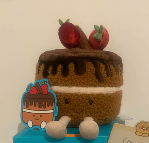UK JE Limited Nieuwe Chocoladetaart Zachte Pluche Pop Knuffel Speelgoed Met PP Katoen Stressverlichting Valentijnsdag Kawaii Cadeau Genezing - Product Image 6