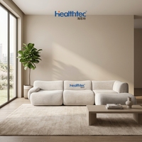 Canapé sectionnel simple et compact pour salon et appartement