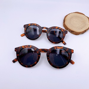 Hot Sale Retro Runde Mutter und Baby Sonnenbrille Sonnenbrille Kinder Eltern Kind Familie Mama und ich Retro Runde Sonnenbrille - Product Image 5