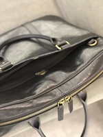 Porte-documents en cuir huilé classique moderne avec logo personnalisé, sacoche pour ordinateur portable pour homme, idéal pour le bureau, fournisseur en gros Europe Londres