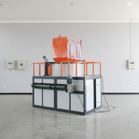 Machine de recyclage et de traitement des vitres de pare-brise usagées et du verre feuilleté pour bâtiments