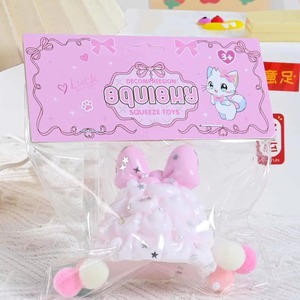 Jouet anti-stress en TPR en forme de nœud papillon pour arbre de Noël, mignon et en gros - Product Image 3