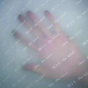 Рулон подарочной упаковочной бумаги из тонкой перерабатываемой пищевой шелковистой бумаги с индивидуальной печатью, односторонний, с четырехцветной глубокой печатью - Product Image 4