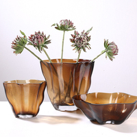 Vase en verre cristal transparent à rayures horizontales, style moderne et luxueux, pot de fleurs personnalisé pour la décoration intérieure de la maison, vente en gros
