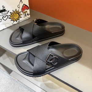 Luxury Designer Slides <b>Slippers</b> Classic Brown Microfiber Leather <b>Slippers</b> For Men Anti-Slippery Eva Sole Summer Custom <b>Slippers</b> - Product Image 4