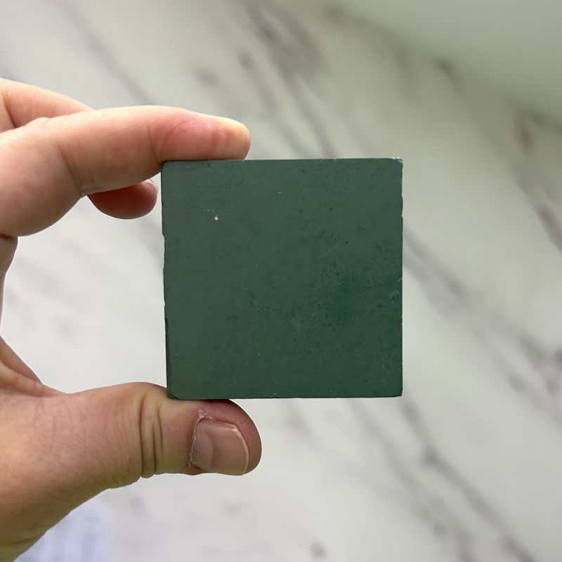 สีเขียว