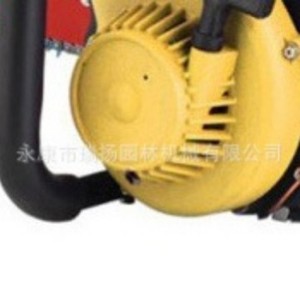 Motosierra profesional de gasolina de 78 cc de grado estándar para cortar madera - Product Image 1