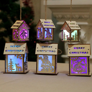 Décorations de Noël, lumières, maisons enneigées, bars d'hôtel, décorations d'arbres de Noël, ornements, centres commerciaux, supermarchés - Product Image 1