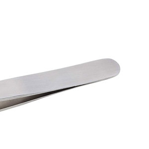 Pinzas de precisión para cejas inclinadas, instrumentos de maquillaje de acero inoxidable, pinzas para depilación y cuidado de la belleza - Product Image 6