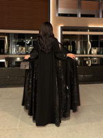 Ensemble Abaya Robe de Luxe Personnalisé à Marque Privée en Laine Noire Élégante avec Imprimé Floral Printanier, Robe Musulmane Ouverte sur le Devant pour Femme