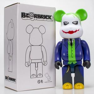 สินค้าขายดี มีของพร้อมส่ง 400% ตุ๊กตาหมี Bearbrick 400 ขนาด 28 ซม. ของตกแต่งห้องนั่งเล่นสไตล์โมเดิร์น ของขวัญ ของเล่น แอคชั่นฟิกเกอร์ รูปปั้นหมี - Product Image 5