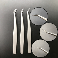 Pince à cils en acier inoxydable Yucagci, design plume dorée, haute précision, pour extensions et recourbages, pointe lisse pour un effet éclatant