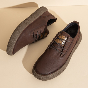 Nouvelles chaussures décontractées pour hommes en cuir véritable, plates, antidérapantes, basses, grandes tailles, en cuir pleine fleur pour hommes d'âge moyen, style skate - Product Image 2