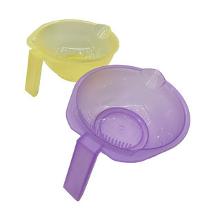 Cuencos de plástico para <span class=keywords><strong>tinte</strong></span> de <span class=keywords><strong>pelo</strong></span> de peluquero, paleta con ventosa para mezclar y teñir el cabello, venta al por mayor - Product Image 5