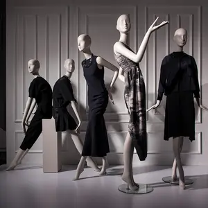 Groothandel Mode Kledingstuk Boutique Full Body Vrouwelijke Mannequin Etalage Dummy Torso High-End Met Metalen Basis