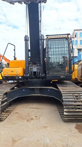 รถขุดตีนตะขาบฮุนได 305LC-9T มือสอง กำลังแรง ระบบไฮดรอลิก เหมาะสำหรับงานก่อสร้างและงานถนน - Product Image 3