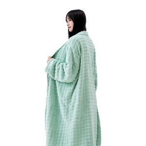 Peignoir pour femme en polaire extra large, épais, absorbant l'eau, pour le bain et le sommeil, personnalisable en rose, blanc, jaune, vert, bleu - Product Image 3