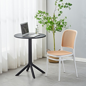 <span class=keywords><strong>Table</strong></span> ronde <span class=keywords><strong>petite</strong></span> en plastique noir et blanc, style nordique simple, pour restaurant, café, <span class=keywords><strong>balcon</strong></span> extérieur, réunion avec des invités - Product Image 3
