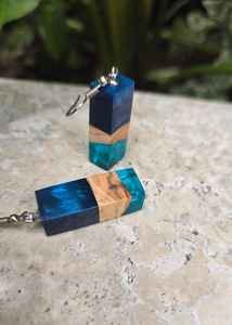 Pendientes Únicos de Resina y Madera, Joyería Hecha a Mano, Estilo Bohemio, Ligeros, Piezas Destacadas, Perfectos para Mujeres, Adolescentes y Niñas - Product Image 3