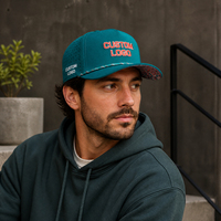 Casquette de golf brodée 5 panneaux, logo personnalisé, haute qualité, faible MOQ, bandeau ventilé, fermeture auto-agrippante, séchage rapide, durable, pour homme