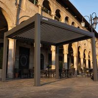 Pergola en aluminium Jiake 6063-T5 avec toit à lames motorisées pour piste de course, terrasse, jardin, patio, espace extérieur, gazebo, pavillon