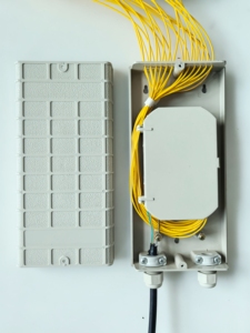 진마이 GPZ-JMS01-24 24 코어 ABS 광섬유 단자 정션 박스 5G/4G 네트워크 호환 SC/FC/LC 커넥터 실내 벽 - Product Image 5