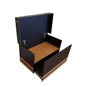 IN STOCK!!!Giant Trainer Shoe Storage Box, Converse Giant Sneaker Box (fits 6-8no pairs of trainers)
