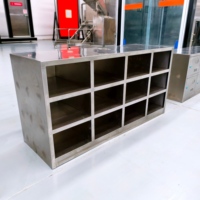 Armoire à chaussures multi-compartiments en acier inoxydable poli pour personnel de salle blanche pharmaceutique