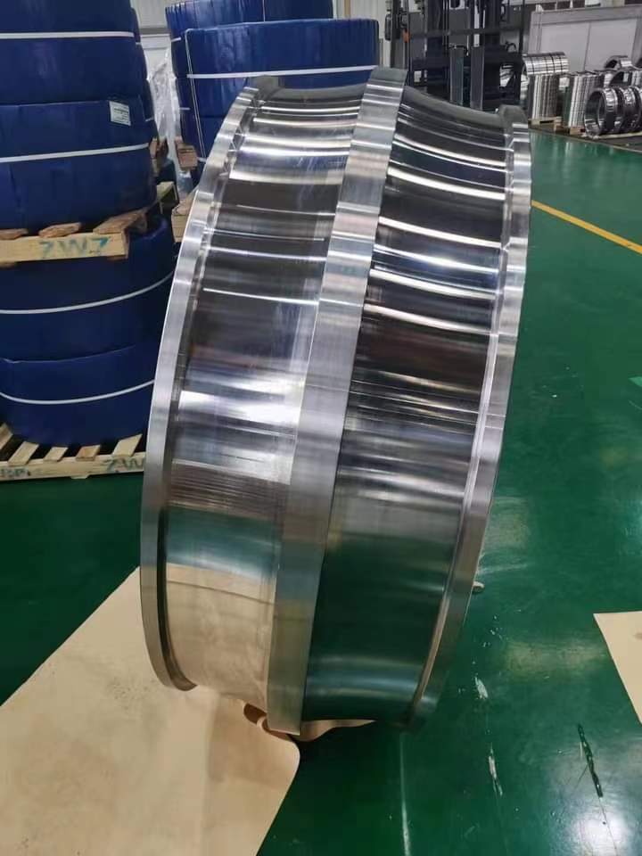 掛け軸 転がり軸受 互換フロントハブシャフト いすゞ 97238419 98054665