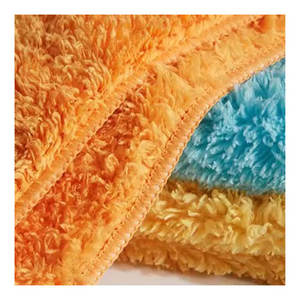 Serviette double face de qualité magnifique, super absorbante, en microfibre corail, chiffon de nettoyage d'écran, porte-clés - Product Image 1