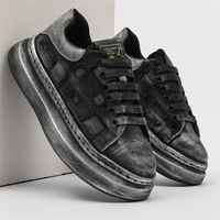 Baskets décontractées unisexes de luxe pour femmes, en daim, à semelle épaisse, style skate, plates, pour le sport, la course, la marche et le tennis