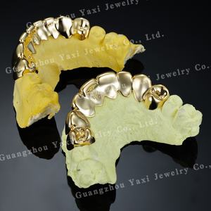 <span class=keywords><strong>Grillz</strong></span> Personalizzati Opachi di Alta Qualità, 8 su 8, in Argento S925, Oro Massiccio 10k 14k 18k, Gioielli Hip Hop per Denti - Product Image 4