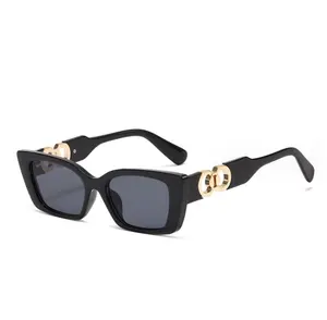 Occhiali da <span class=keywords><strong>Sole</strong></span> Oversize di Lusso da Donna 2025 per Dropshipping con Ottica UV400 e Montatura in PC, Occhiali da <span class=keywords><strong>Sole</strong></span> con Aste a Catena 2025 - Product Image 1
